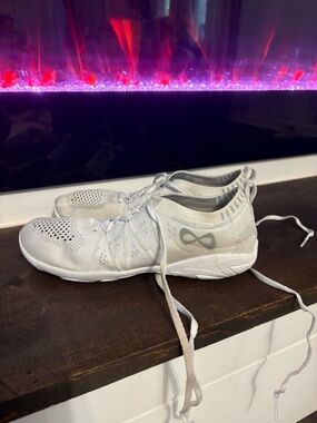 NFINITY Women's White Knit Athletic Shoes